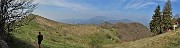 68 Scendiamo verso il Colle di Sant'Anna